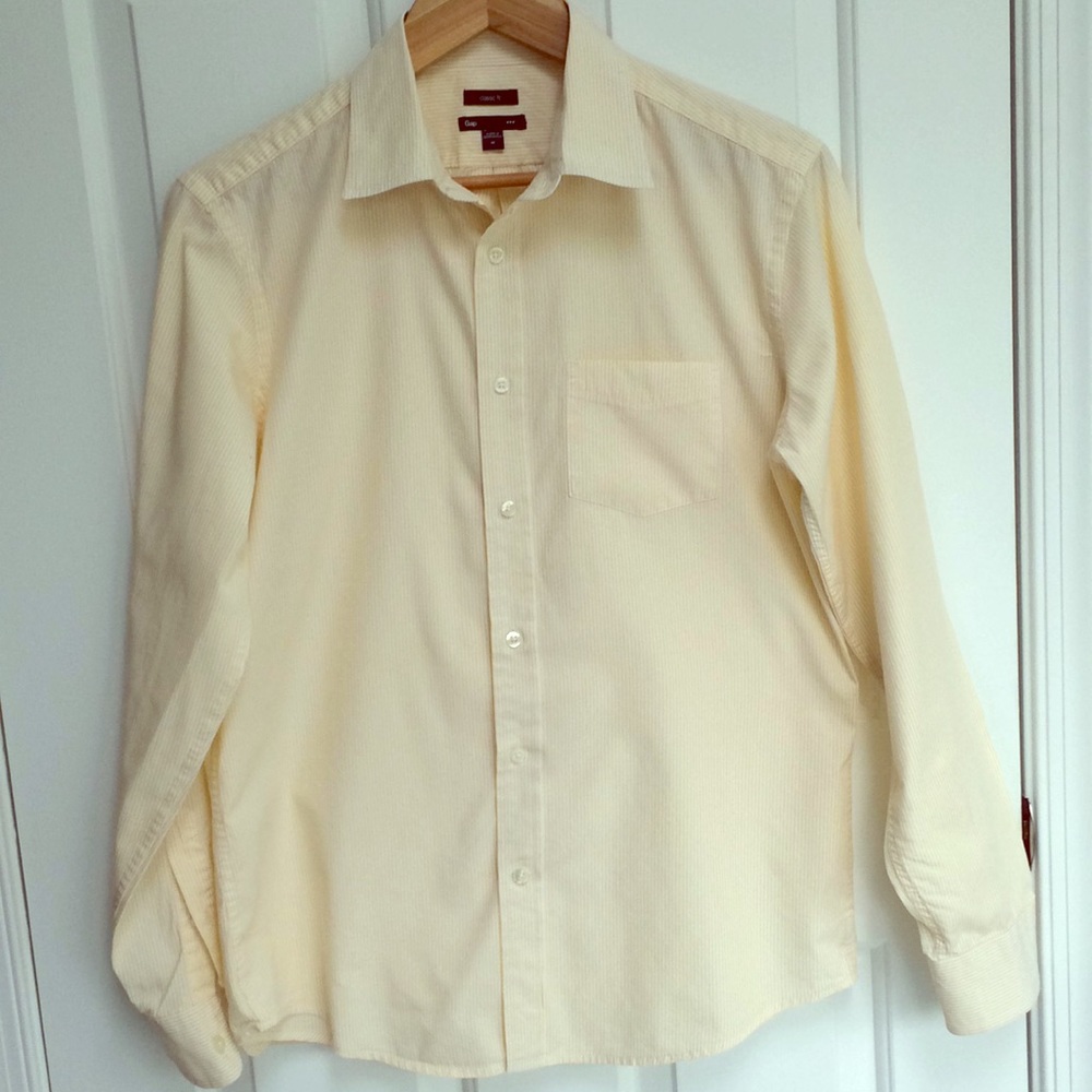 Gap men's classic fit dress shirt yellow pinstripe